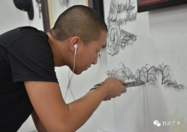 國家藝術(shù)基金&ldquo;蕪湖鐵畫藝術(shù)人才培養(yǎng)項(xiàng)目&rdquo;學(xué)員結(jié)業(yè)作品展 (3)