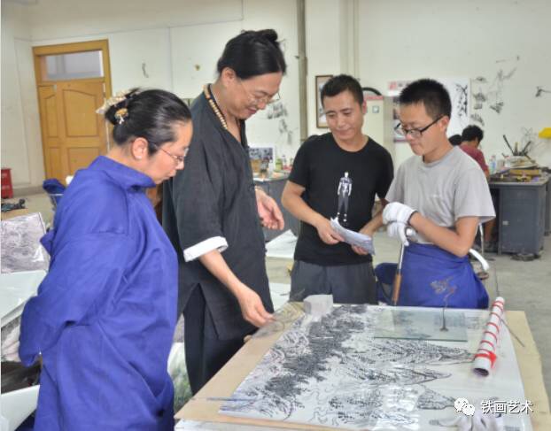 國家藝術(shù)基金&ldquo;蕪湖鐵畫藝術(shù)人才培養(yǎng)項(xiàng)目&rdquo;學(xué)員結(jié)業(yè)作品展 (4)