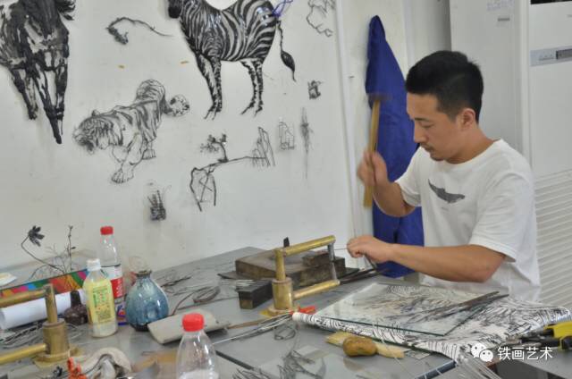 國家藝術(shù)基金&ldquo;蕪湖鐵畫藝術(shù)人才培養(yǎng)項(xiàng)目&rdquo;學(xué)員結(jié)業(yè)作品展 (18)