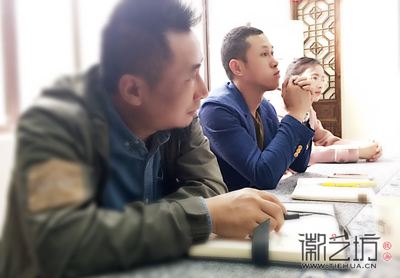 徽藝坊鐵畫藝人走進風(fēng)格色彩 (22)