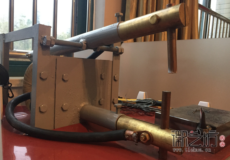 鐵畫電焊機(jī)