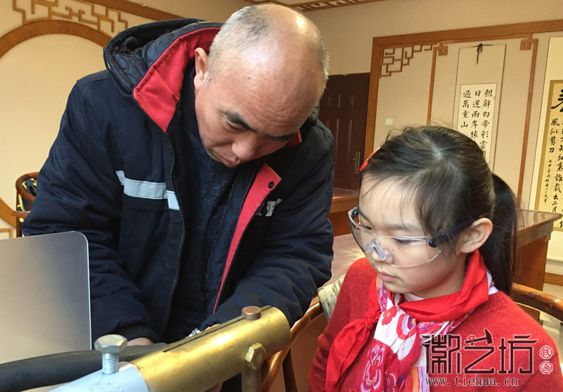 鏡湖小學(xué)鐵畫第七課 (7)