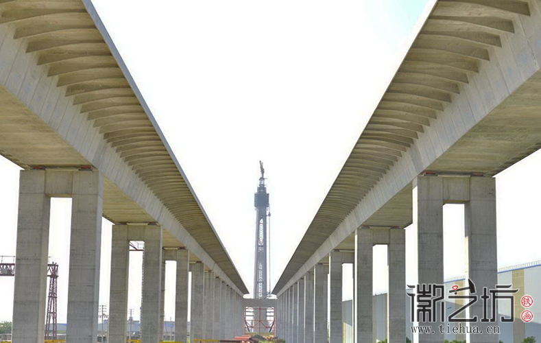 蕪湖長江公路二橋施工現(xiàn)場