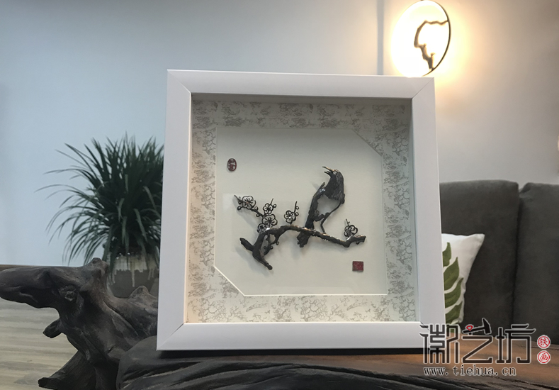 喜上眉梢鐵畫擺件場景圖2