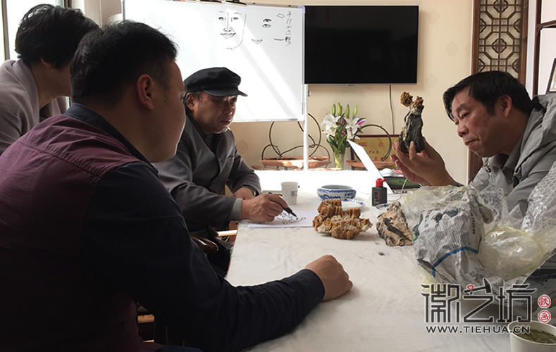 作品研發(fā)故事 立體景觀奇石鐵畫《印象黃山》2