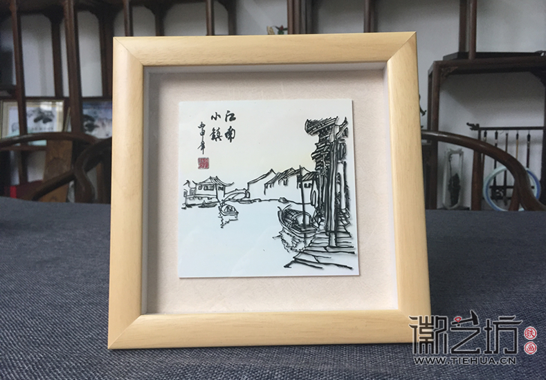 立秋松木風(fēng)鐵畫小品擺臺