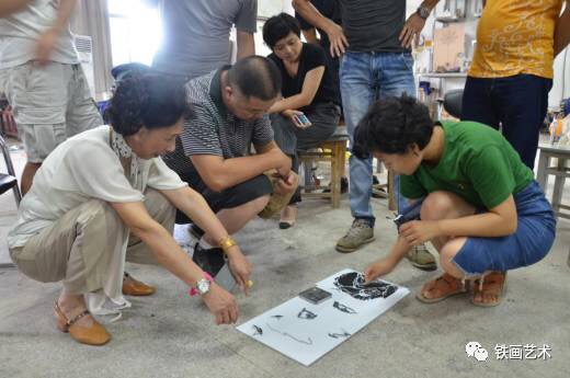 國家藝術(shù)基金蕪湖鐵畫藝術(shù)人才培養(yǎng)項目舉辦中期教學交流會 (3)
