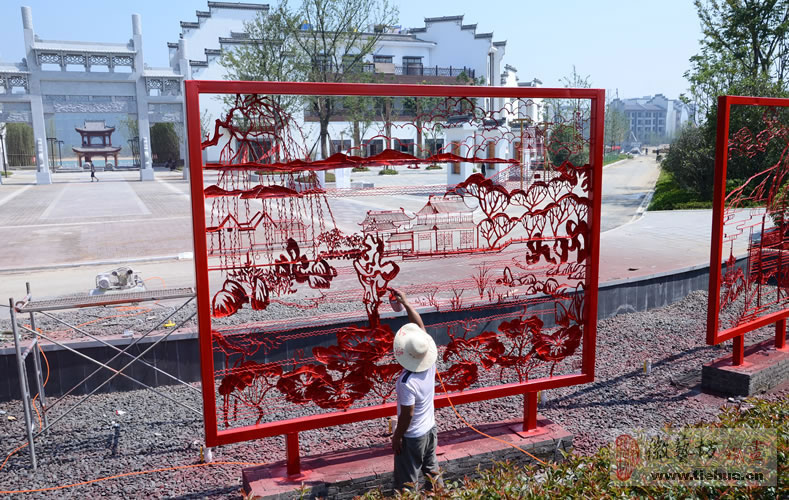 2016.10.29戶外廣場(chǎng)噴泉景觀鐵畫(huà)的開(kāi)創(chuàng)者9