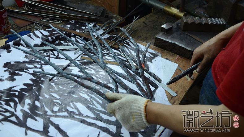 合肥萬(wàn)達(dá)廣場(chǎng)噴泉景觀鐵畫(huà)定制案例2